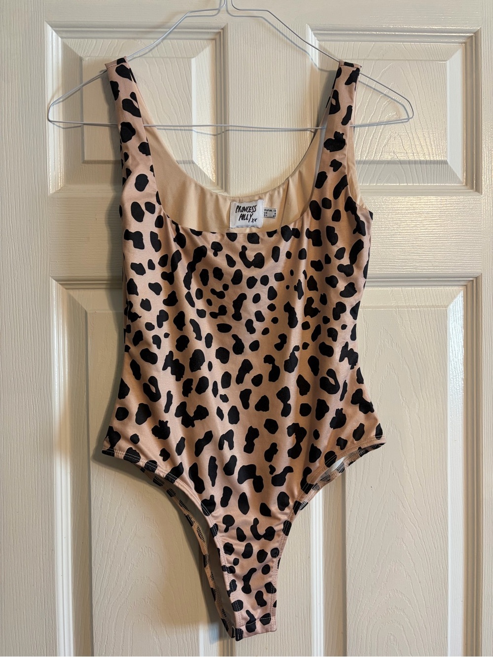 Princess Polly Tamikah Leopard Print Bodysuit Size 8 Tan Black Scoop Neck